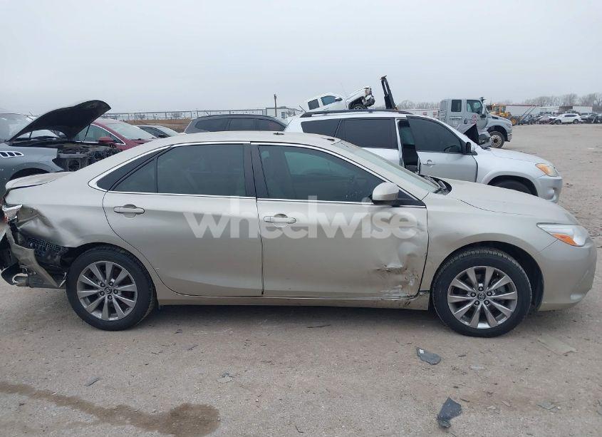 Photo 13 of 2017 Toyota Camry XLE (VIN 4T1BF1FK1HU623164)