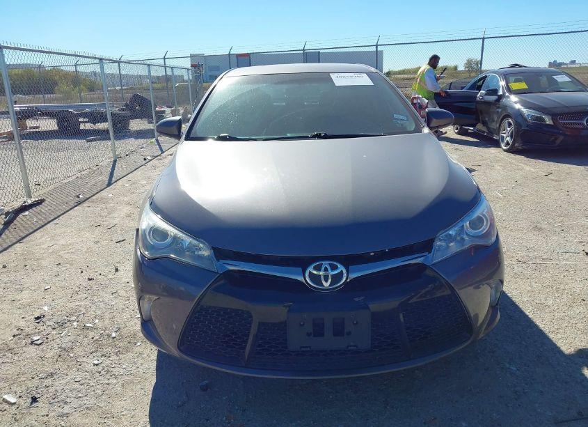 Photo 12 of 2017 Toyota Camry SE (VIN 4T1BF1FK1HU639753)