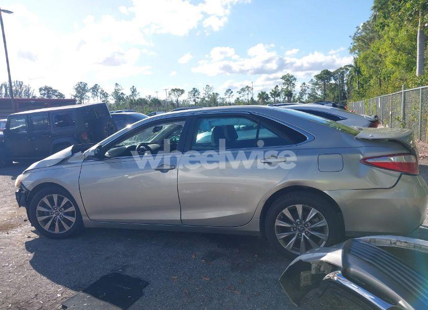 Photo 15 of 2017 Toyota Camry XLE (VIN 4T1BF1FK1HU642281)