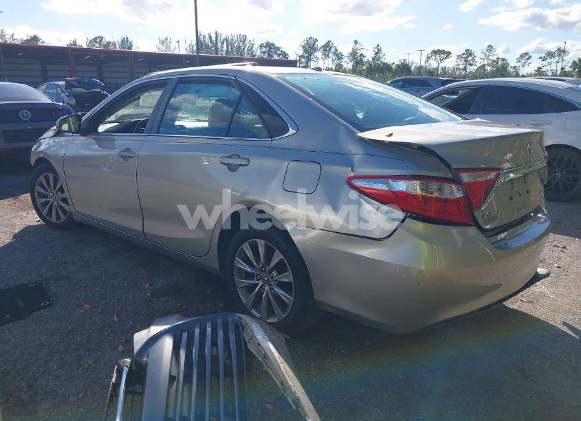 Photo 3 of 2017 Toyota Camry XLE (VIN 4T1BF1FK1HU642281)