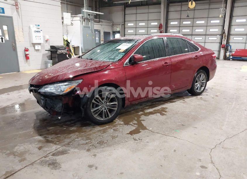 Photo 2 of 2017 Toyota Camry SE (VIN 4T1BF1FK1HU654382)