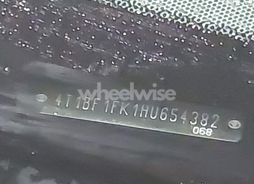 Photo 9 of 2017 Toyota Camry SE (VIN 4T1BF1FK1HU654382)