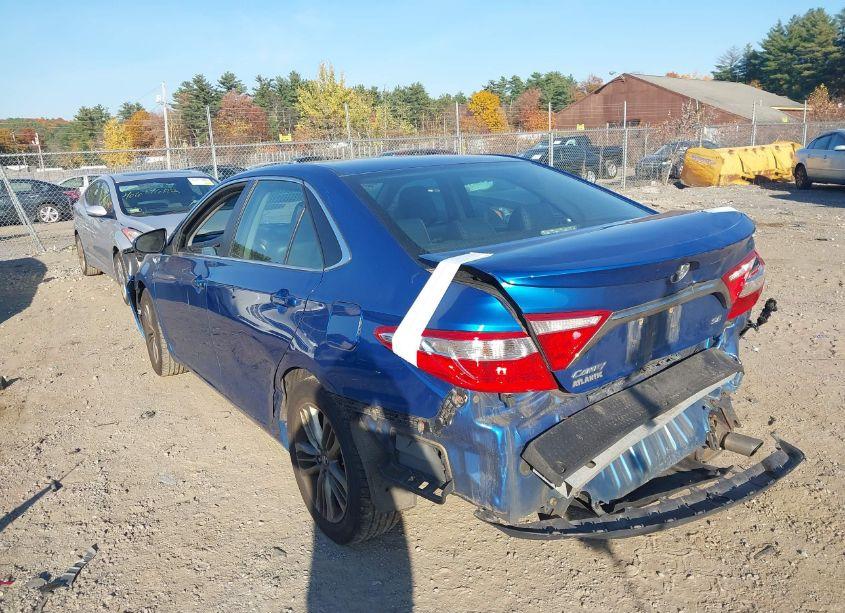 Photo 3 of 2017 Toyota Camry SE (VIN 4T1BF1FK1HU658772)