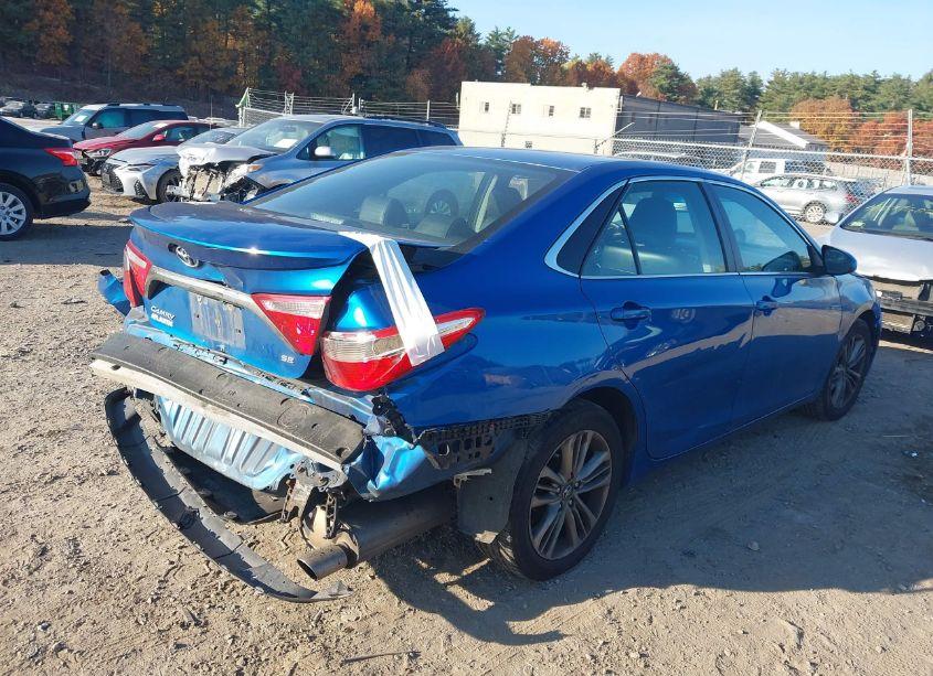 Photo 4 of 2017 Toyota Camry SE (VIN 4T1BF1FK1HU658772)