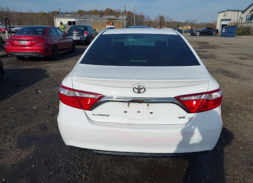 Photo 17 of 2017 Toyota Camry SE (VIN 4T1BF1FK1HU665530)