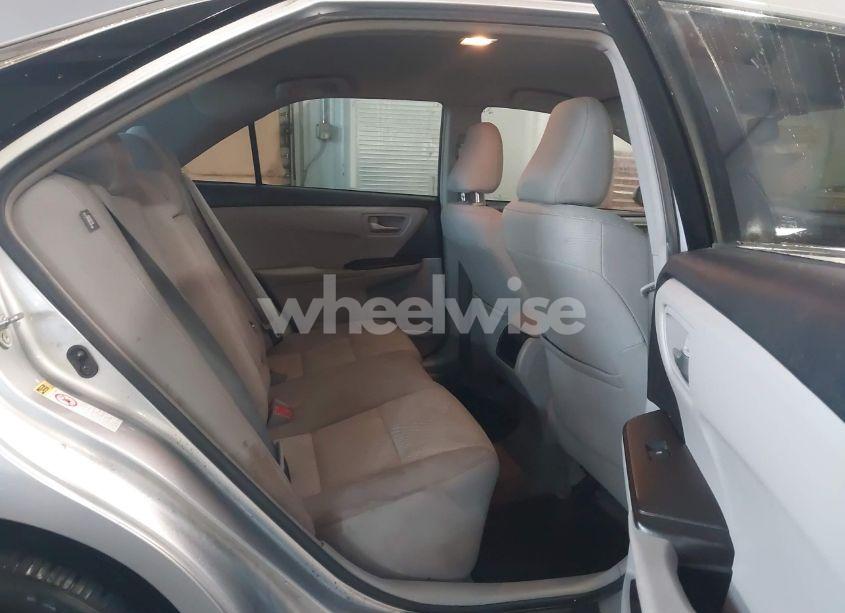 Photo 8 of 2017 Toyota Camry LE (VIN 4T1BF1FK1HU666581)