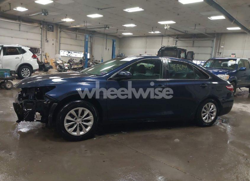 Photo 15 of 2017 Toyota Camry LE (VIN 4T1BF1FK1HU672526)