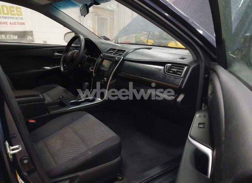 Photo 5 of 2017 Toyota Camry LE (VIN 4T1BF1FK1HU672526)