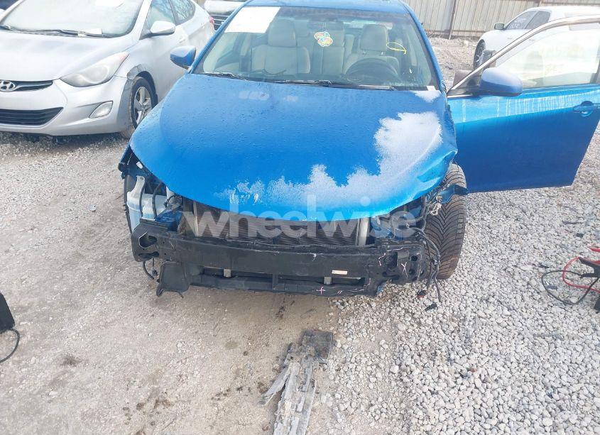 Photo 6 of 2017 Toyota Camry SE (VIN 4T1BF1FK1HU678021)