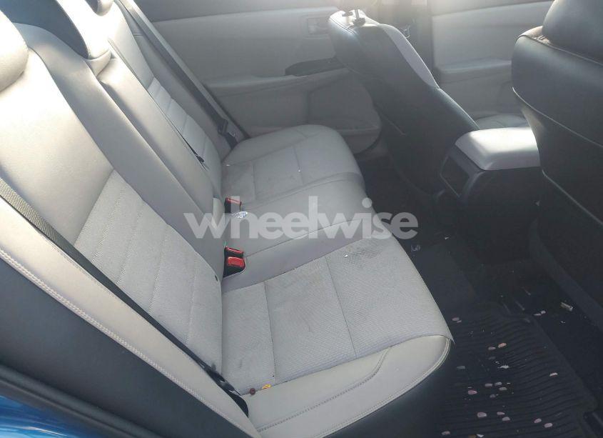 Photo 8 of 2017 Toyota Camry SE (VIN 4T1BF1FK1HU678021)