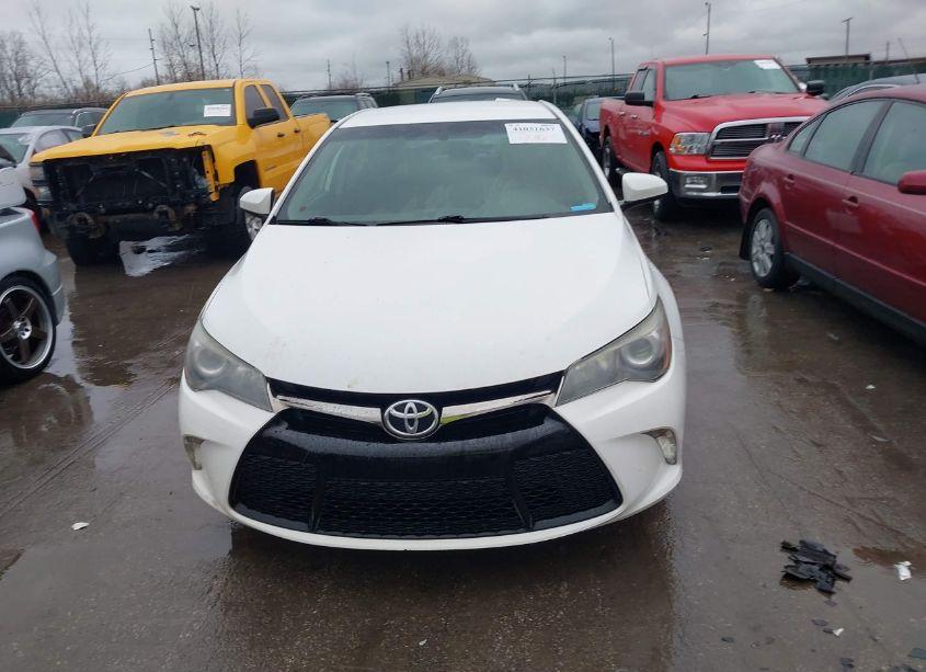 Photo 13 of 2017 Toyota Camry SE (VIN 4T1BF1FK1HU679377)