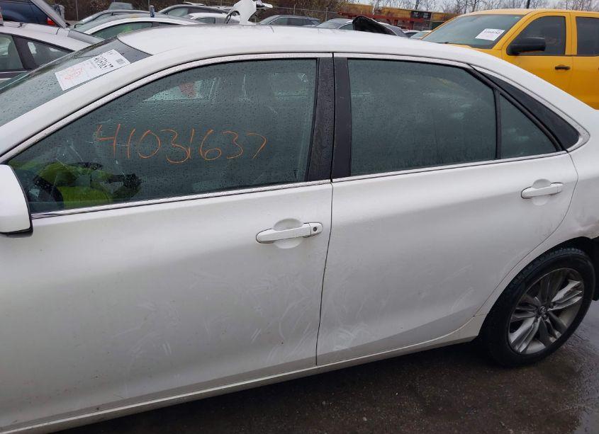 Photo 15 of 2017 Toyota Camry SE (VIN 4T1BF1FK1HU679377)