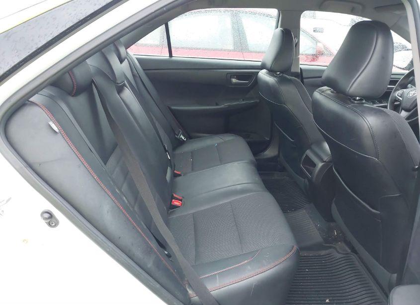 Photo 8 of 2017 Toyota Camry SE (VIN 4T1BF1FK1HU679377)