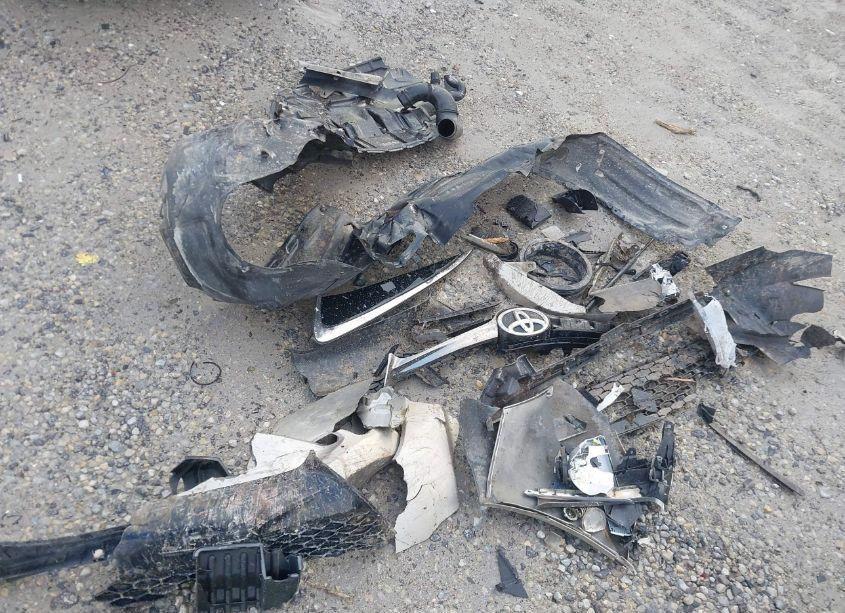 Photo 12 of 2017 Toyota Camry SE (VIN 4T1BF1FK1HU683199)