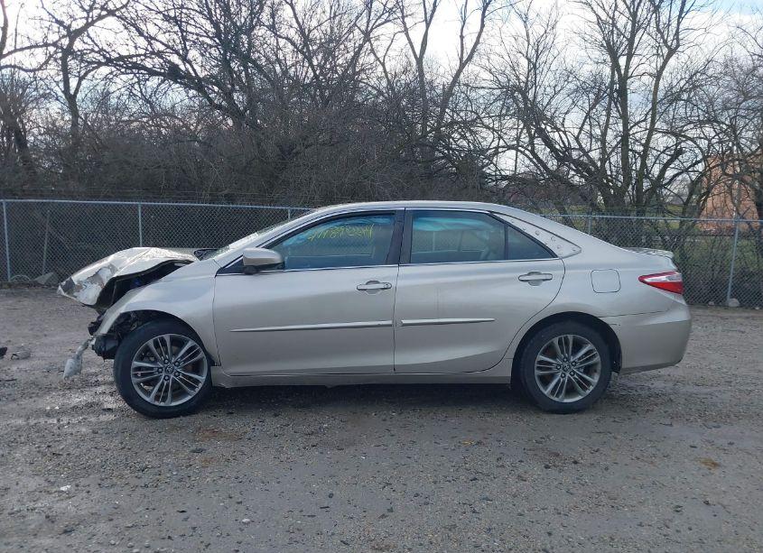 Photo 15 of 2017 Toyota Camry SE (VIN 4T1BF1FK1HU683199)