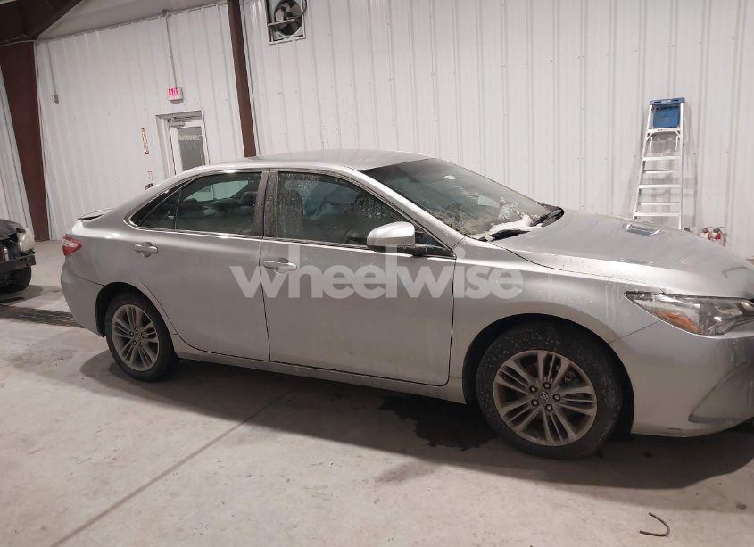 Photo 14 of 2017 Toyota Camry SE (VIN 4T1BF1FK1HU683462)