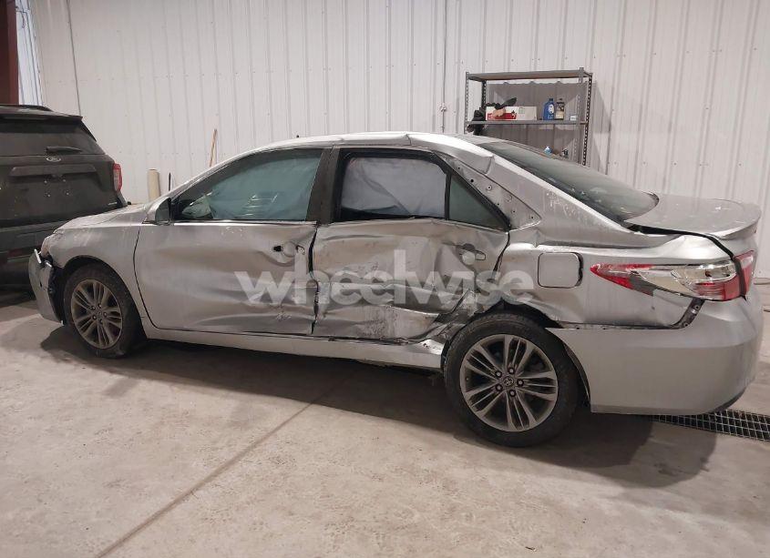 Photo 15 of 2017 Toyota Camry SE (VIN 4T1BF1FK1HU683462)