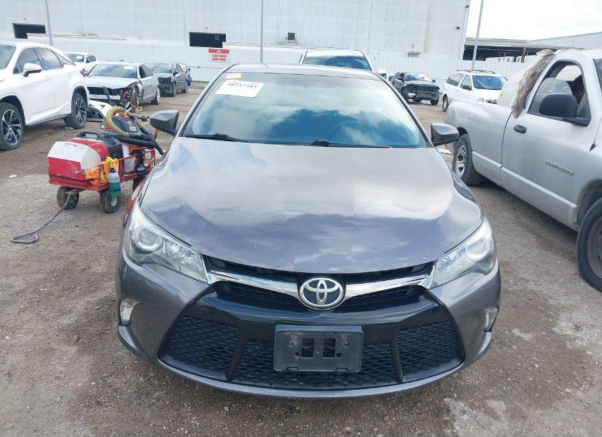 Photo 12 of 2017 Toyota Camry SE (VIN 4T1BF1FK1HU686071)