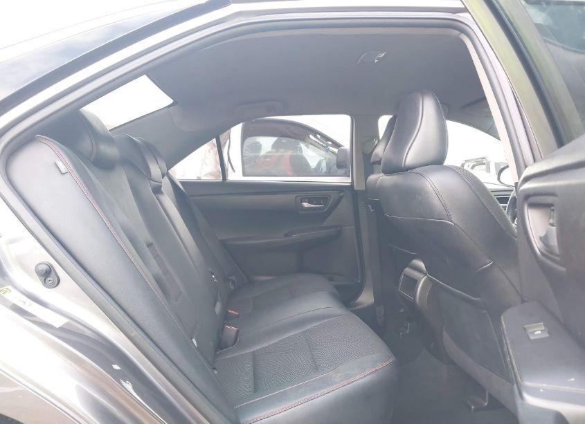 Photo 8 of 2017 Toyota Camry SE (VIN 4T1BF1FK1HU686071)