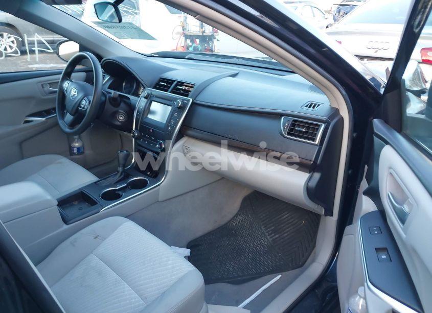 Photo 5 of 2017 Toyota Camry LE (VIN 4T1BF1FK1HU687723)