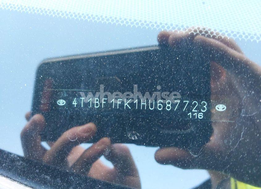 Photo 9 of 2017 Toyota Camry LE (VIN 4T1BF1FK1HU687723)