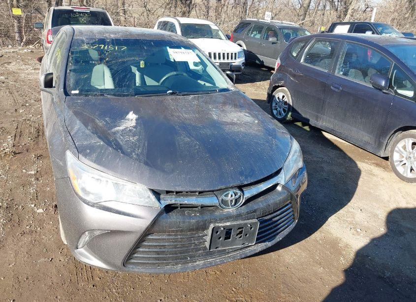 Photo 12 of 2017 Toyota Camry LE (VIN 4T1BF1FK1HU706058)