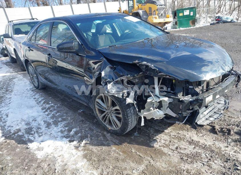 2017 Toyota Camry SE (VIN 4T1BF1FK1HU712202) main photo