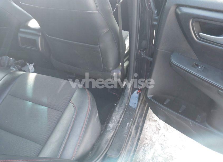 Photo 8 of 2017 Toyota Camry SE (VIN 4T1BF1FK1HU712202)