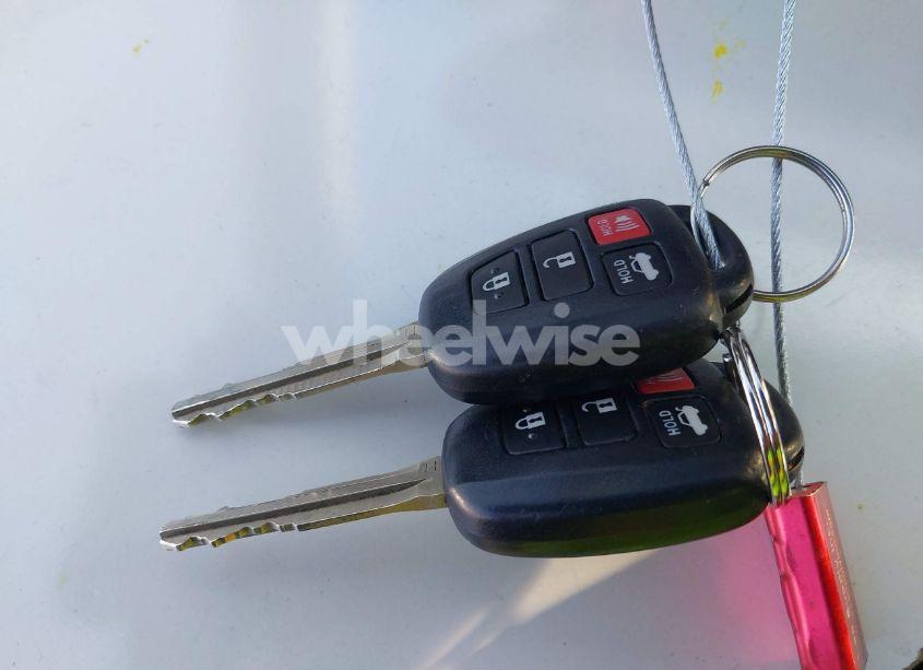 Photo 11 of 2017 Toyota Camry SE (VIN 4T1BF1FK1HU717237)