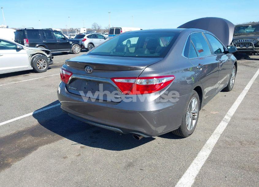 Photo 6 of 2017 Toyota Camry SE (VIN 4T1BF1FK1HU717237)