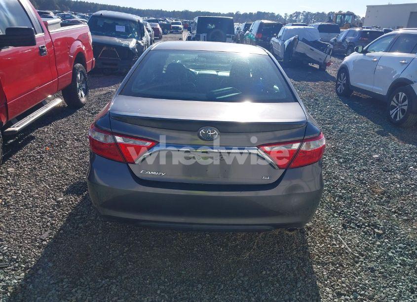 Photo 17 of 2017 Toyota Camry SE (VIN 4T1BF1FK1HU732658)