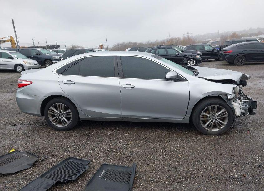 Photo 12 of 2017 Toyota Camry SE (VIN 4T1BF1FK1HU757575)