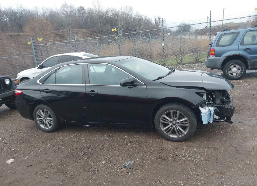 Photo 13 of 2017 Toyota Camry SE (VIN 4T1BF1FK1HU765336)