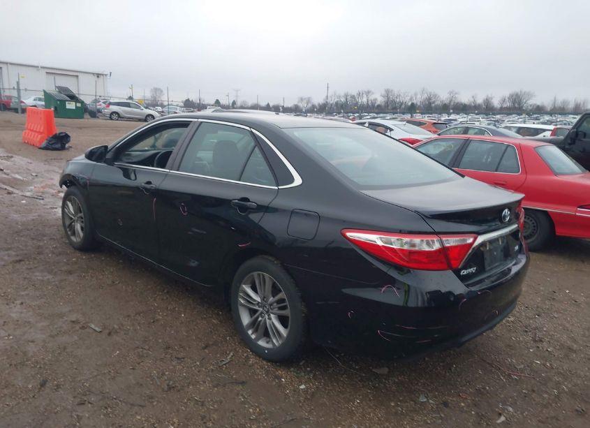 Photo 3 of 2017 Toyota Camry SE (VIN 4T1BF1FK1HU765336)