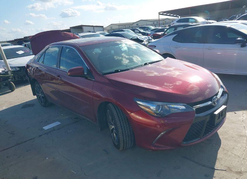 2017 Toyota Camry XSE (VIN 4T1BF1FK1HU783450) main photo