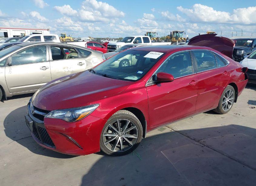 Photo 2 of 2017 Toyota Camry XSE (VIN 4T1BF1FK1HU783450)