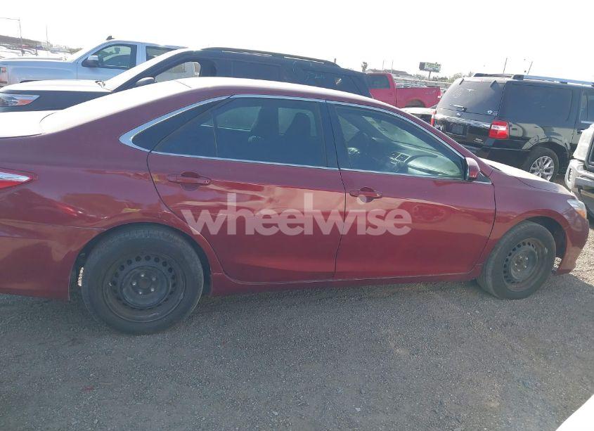 Photo 13 of 2017 Toyota Camry LE (VIN 4T1BF1FK1HU811750)