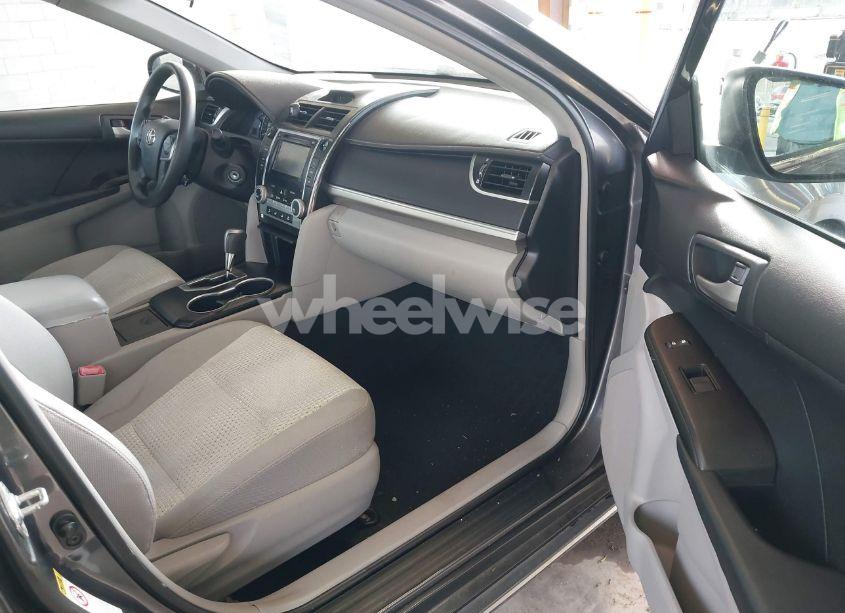 Photo 5 of 2012 Toyota Camry LE (VIN 4T1BF1FK2CU002086)