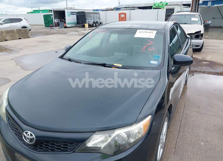 Photo 6 of 2012 Toyota Camry SE (VIN 4T1BF1FK2CU031894)