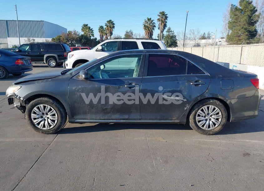 Photo 15 of 2012 Toyota Camry LE (VIN 4T1BF1FK2CU032057)