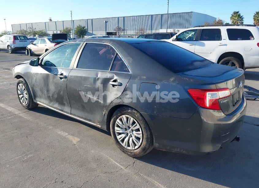 Photo 3 of 2012 Toyota Camry LE (VIN 4T1BF1FK2CU032057)