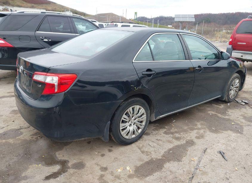 Photo 4 of 2012 Toyota Camry LE (VIN 4T1BF1FK2CU035511)