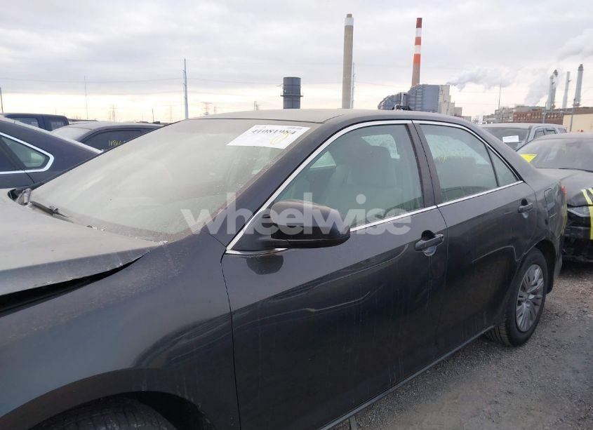 Photo 14 of 2012 Toyota Camry LE (VIN 4T1BF1FK2CU037405)