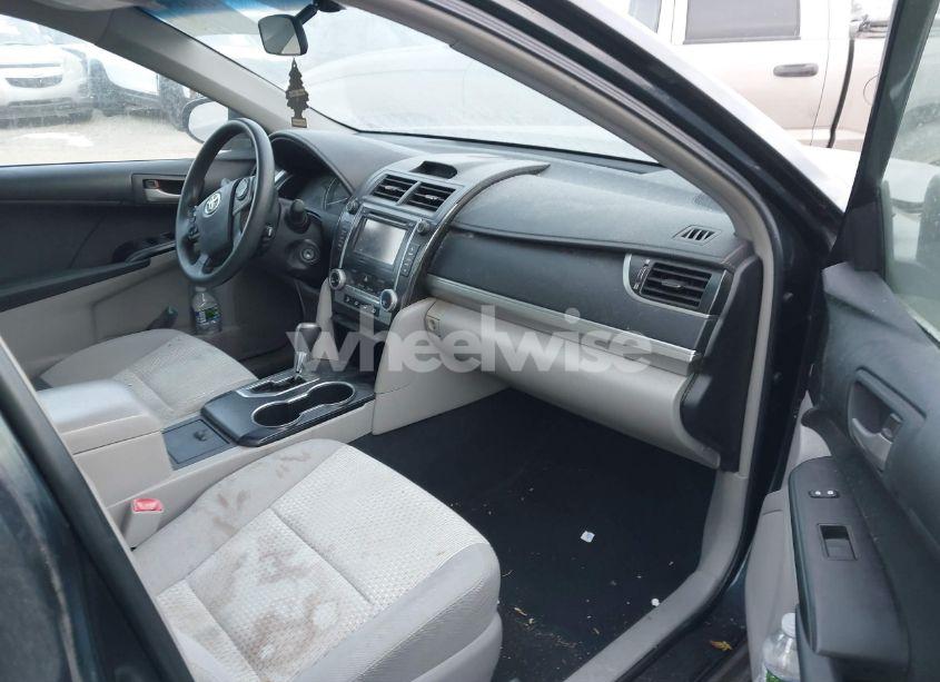 Photo 5 of 2012 Toyota Camry LE (VIN 4T1BF1FK2CU037405)