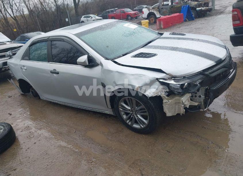 2012 Toyota Camry LE (VIN 4T1BF1FK2CU037453) main photo