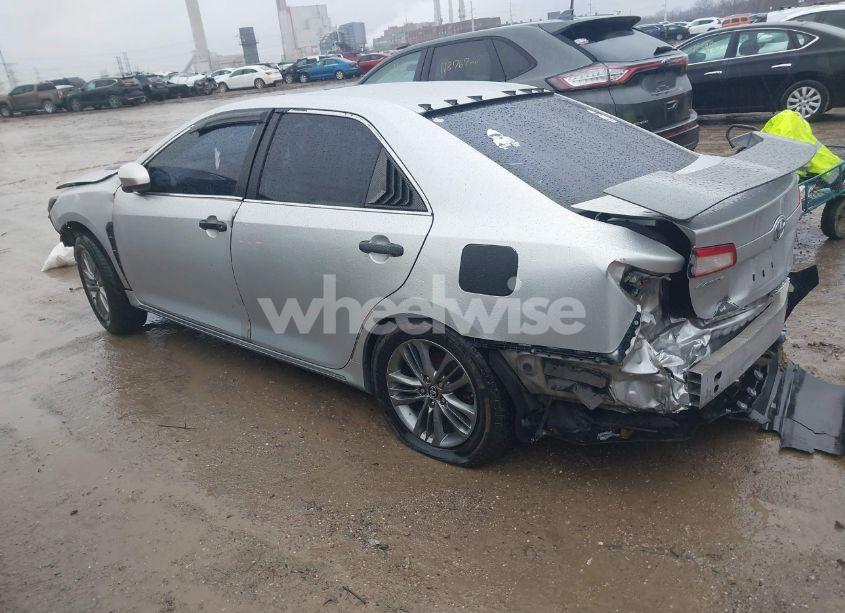 Photo 3 of 2012 Toyota Camry LE (VIN 4T1BF1FK2CU037453)