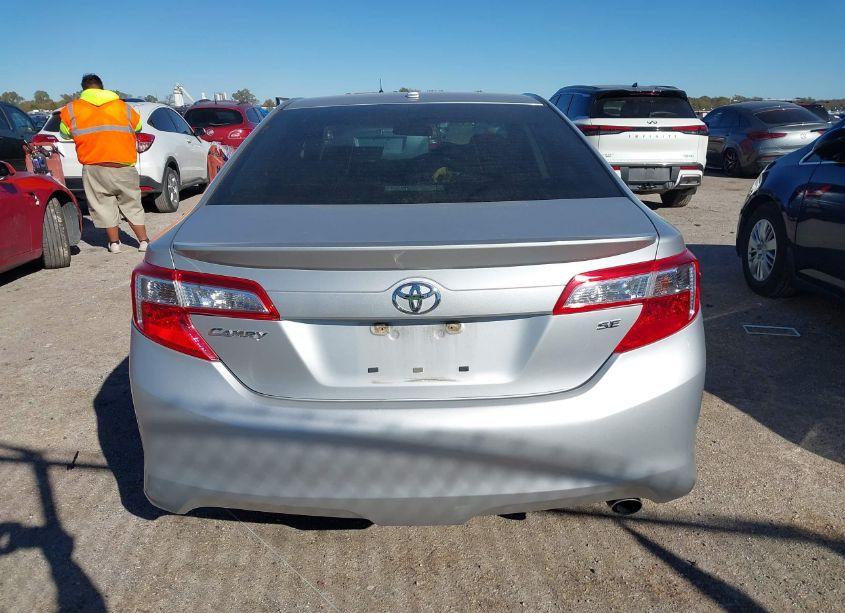 Photo 16 of 2012 Toyota Camry SE (VIN 4T1BF1FK2CU074874)