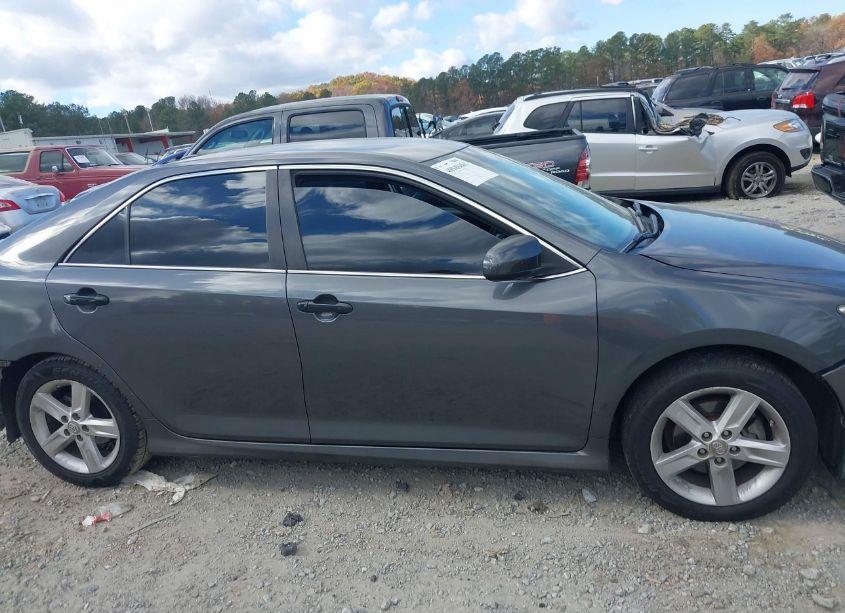 Photo 13 of 2012 Toyota Camry SE (VIN 4T1BF1FK2CU077581)