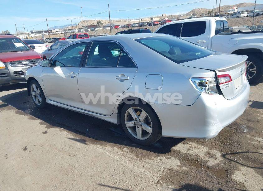 Photo 3 of 2012 Toyota Camry SE (VIN 4T1BF1FK2CU089164)