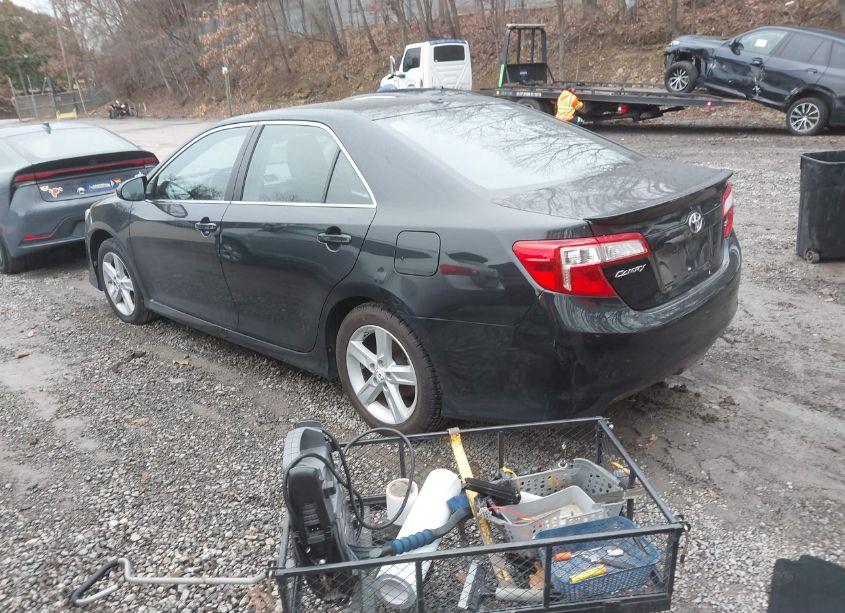 Photo 3 of 2012 Toyota Camry SE (VIN 4T1BF1FK2CU096616)